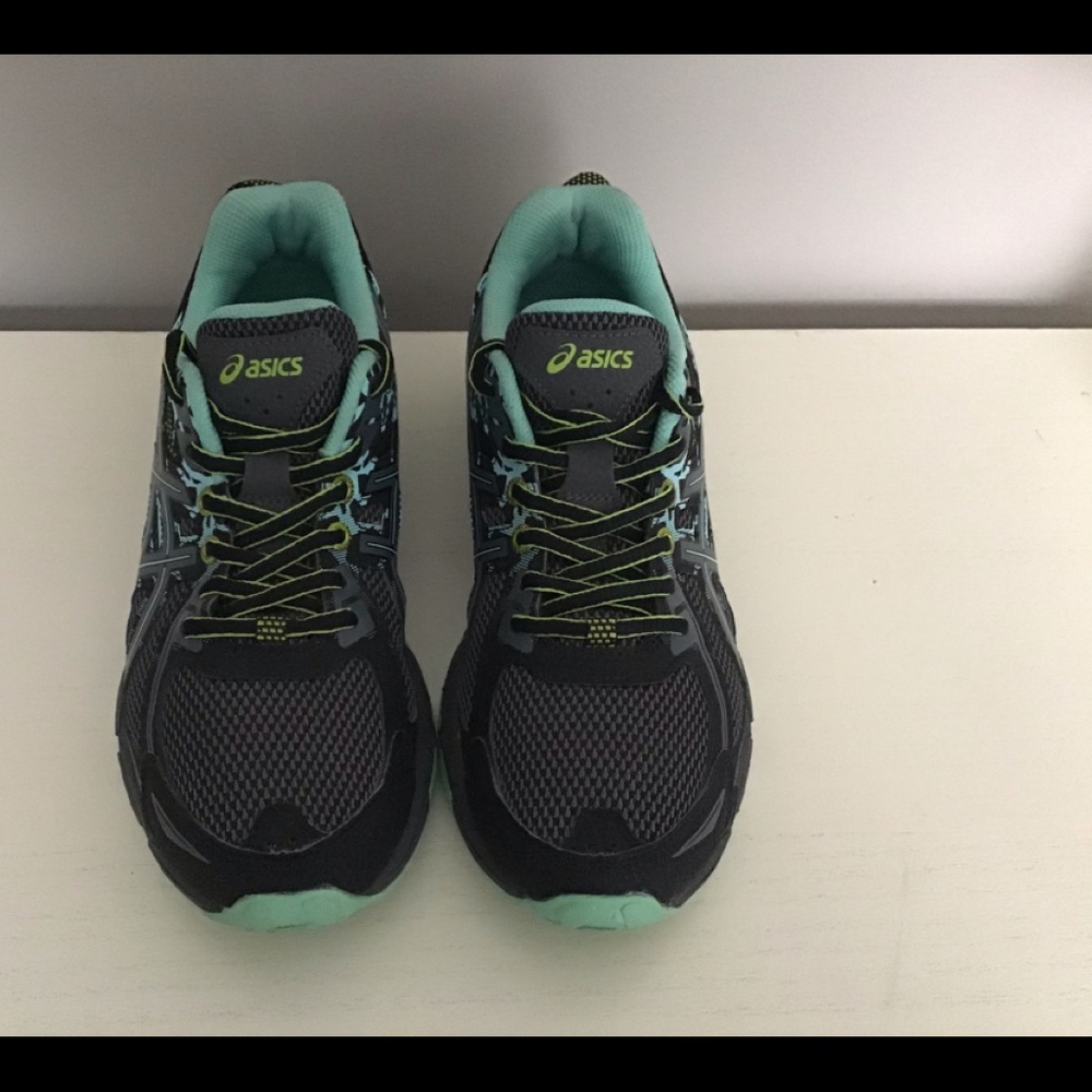Asic Gel Venture 6
